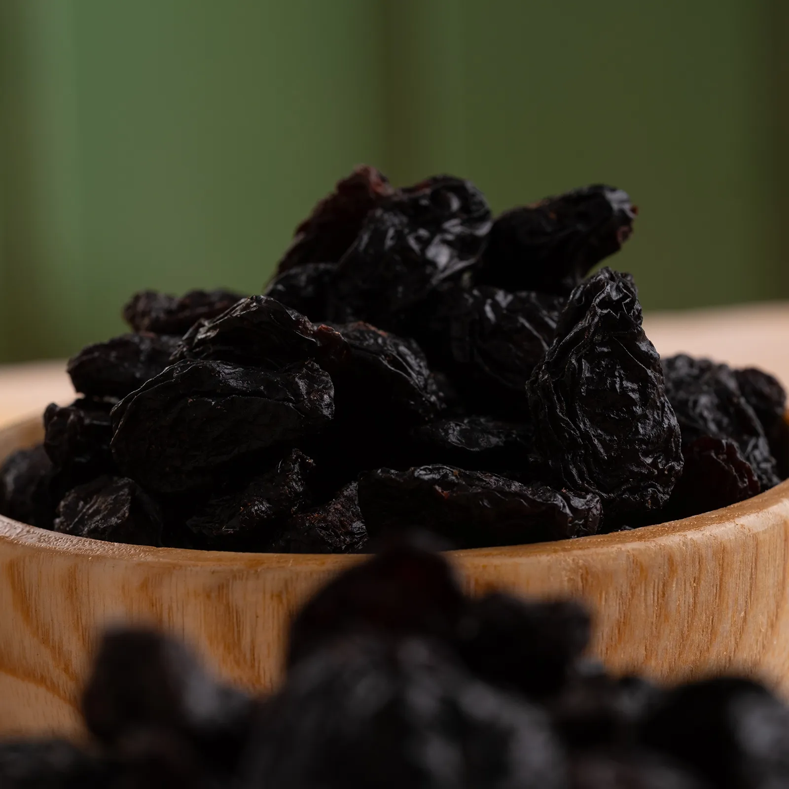 Black Raisins